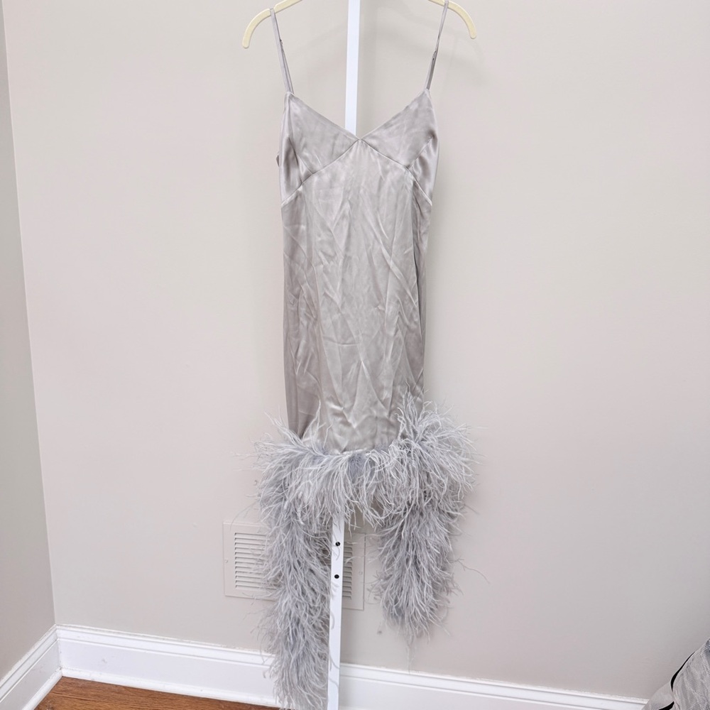 MILKWHITE MININDRESS IN SILVER SIZE M - Picture 3 of 8